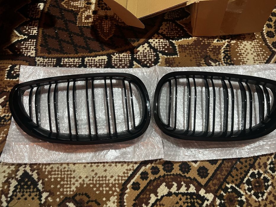 Grile fata duble negre bmw e60,e61  e46 facelift