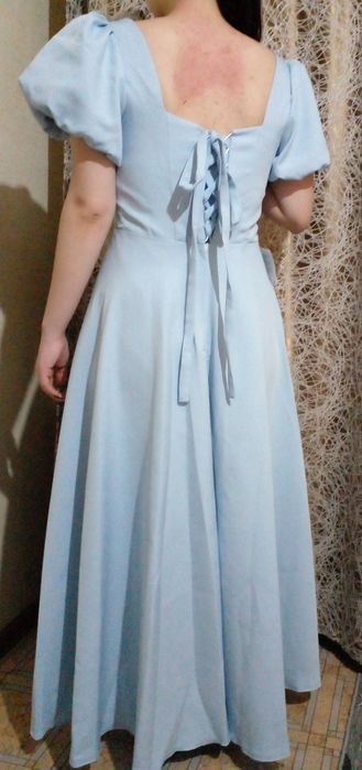 Вечернее женское платье