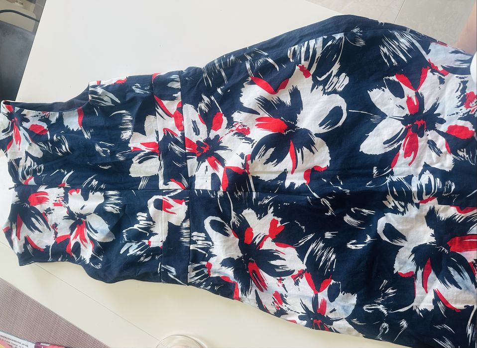 Стилна дамска рокля Mangо