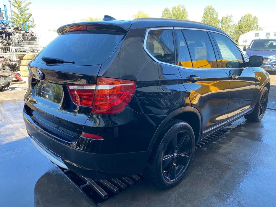 dezmembrez bmw X3 f25 2.0d automat/bara fata x3/faruri x3/usa fata x3