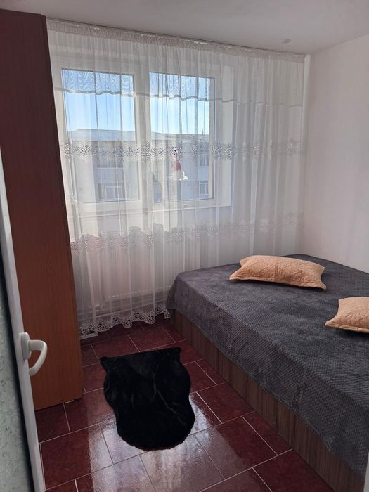 Închiriez apartament 2 camere, zona Viziru 1,Brăila. (mobilat, utilat)