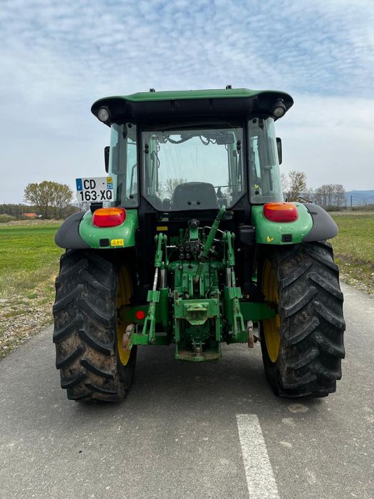 Tractor John Deere 5720 cu incarcator frontal