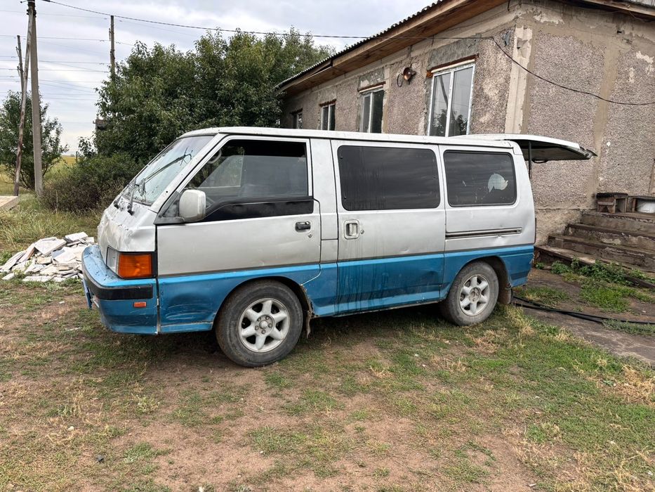 Mitsubisi L300 Бусик надежный.работяга