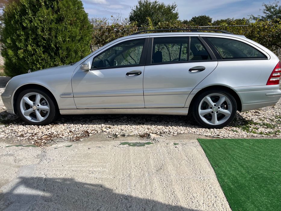 Mercedes benz 220 cdi