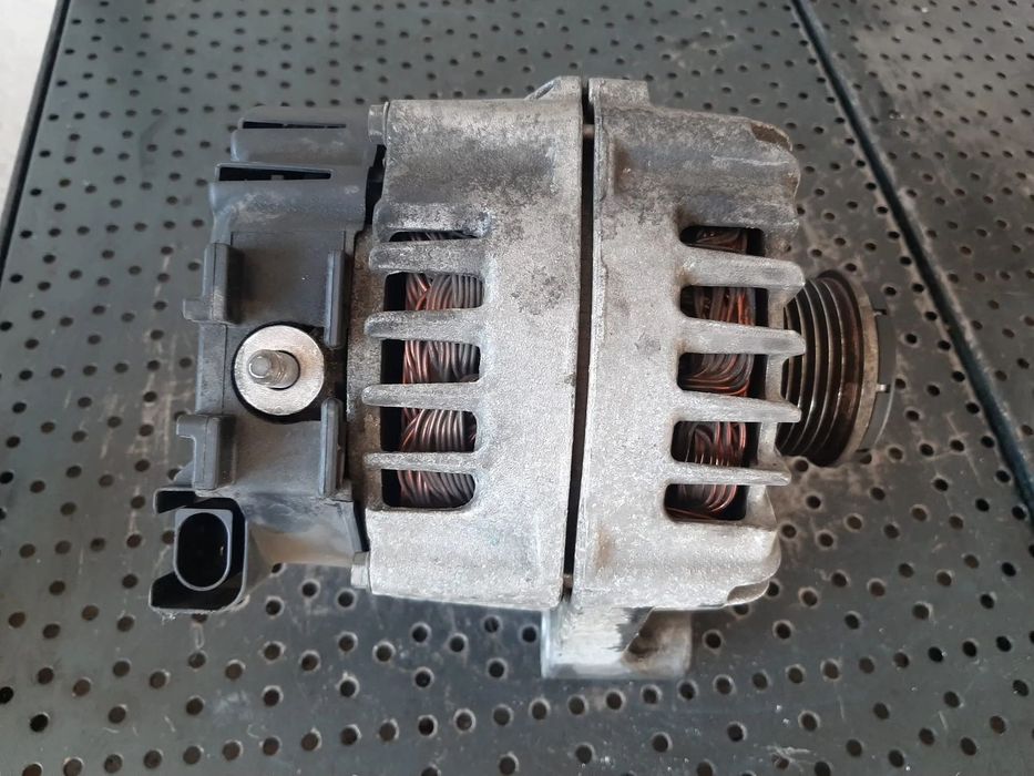 alternator 2.0 d n47d20c bmw seria 1 f20 f21 2617511a  8519890 ai01