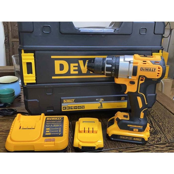 Шурупаверт шуруповёрт DEWALT 36 ватт дрель болгарка перфоратор фен