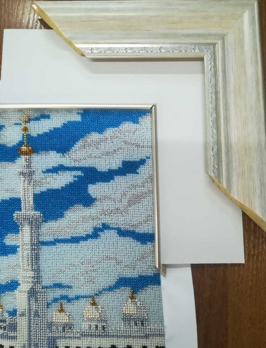 Продам картину, вышивка бисером