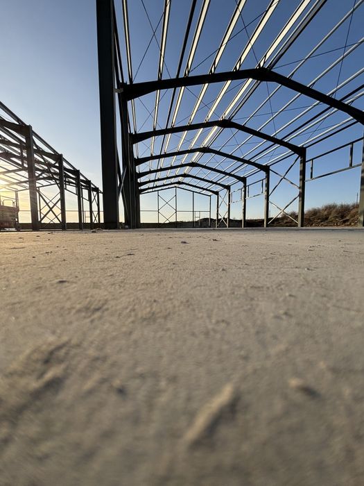 Vand hale metalice industriale conform proiect