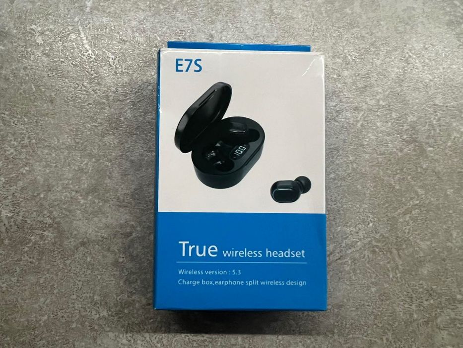 Компактни безжични Bluetooth слушалки E7S
