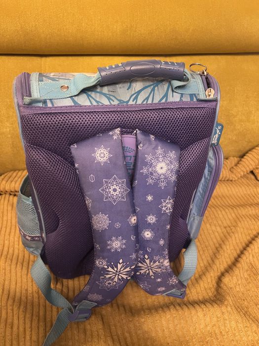 Ghiozdan pentru scoala 0-4