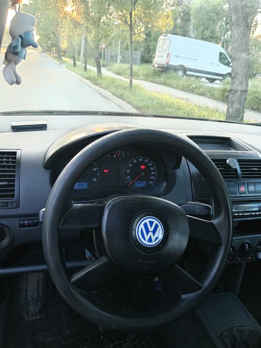 VOLKSWAGEN Polo 0 — imagine 4