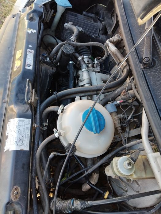 Бус T4 Caravelle 2.0