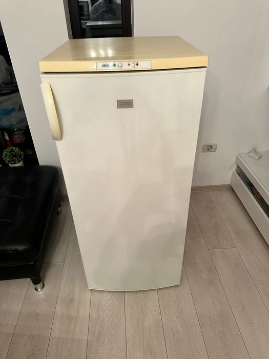Congelator 5 sertare Zanussi