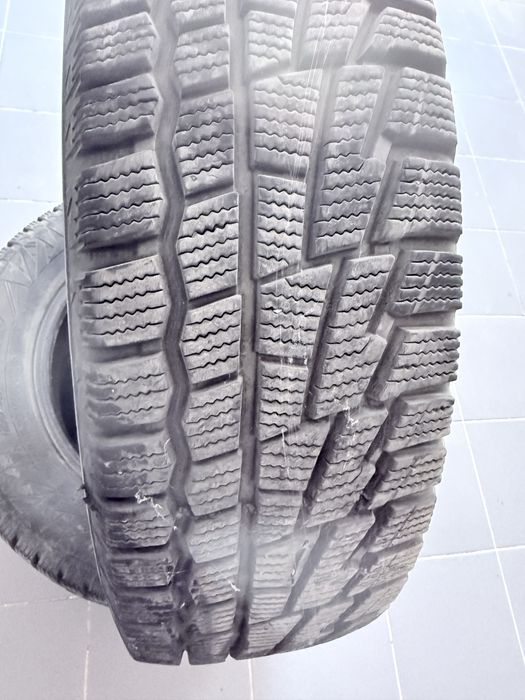 Зимние шины 185/65/15
