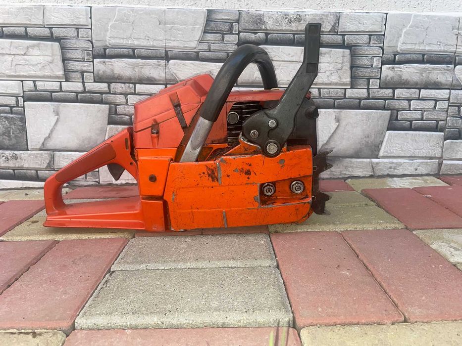 Husqvarna 262 XP – 61,5 cm³ – 3,4 kW