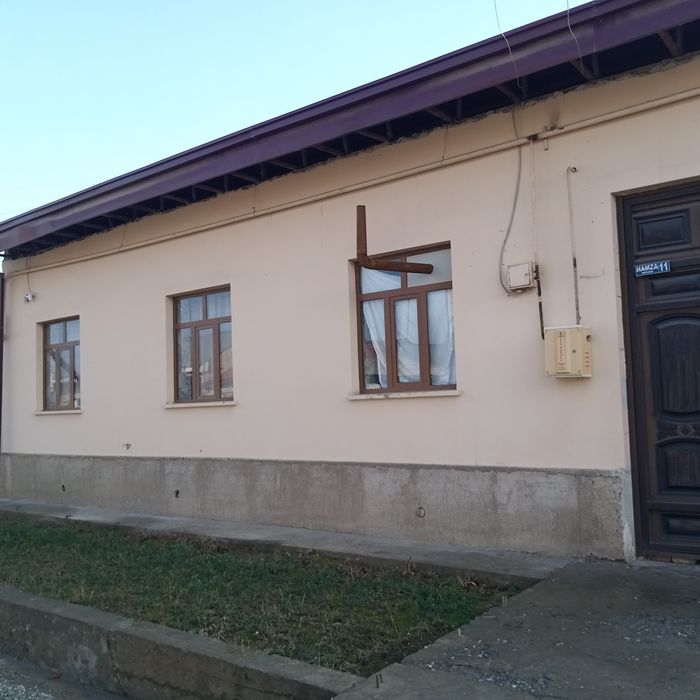 Uy sotiladi markazda