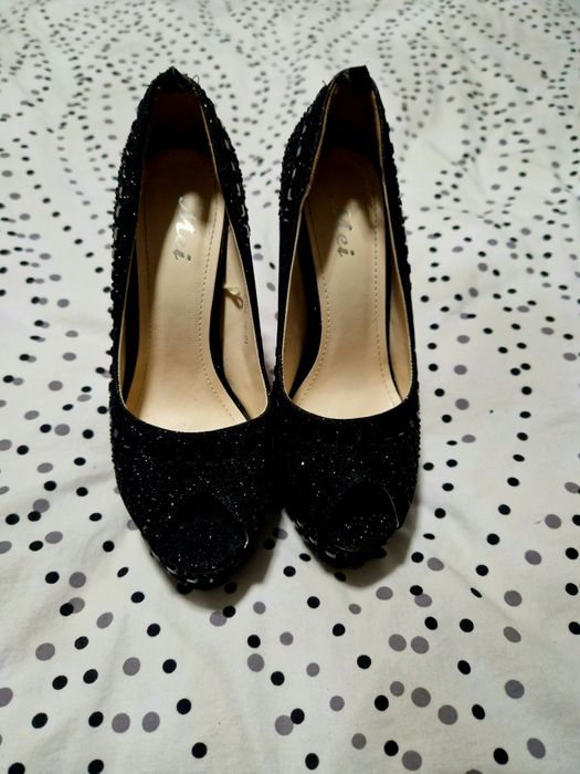 Platforme cu toc elegante