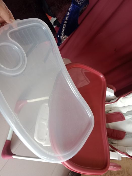 Стол для кормления