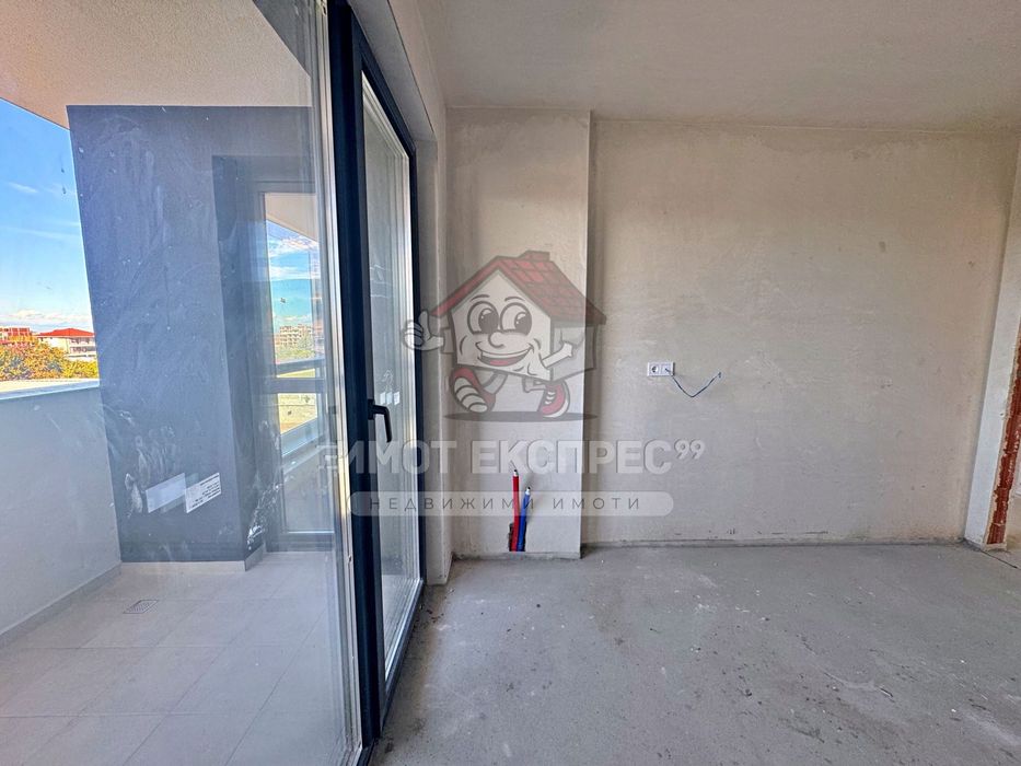 Продава се Тристаен апартамент в Асеновград - 93 кв.м за 1000 €/кв.м - Снимка #6