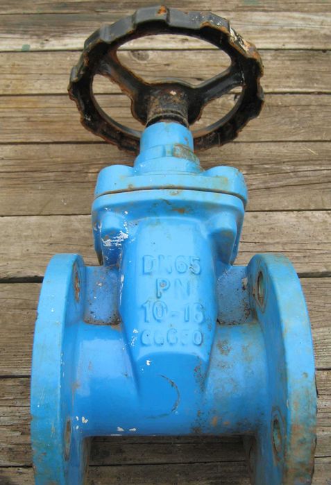 Robinet sertar pana PN10 DN65