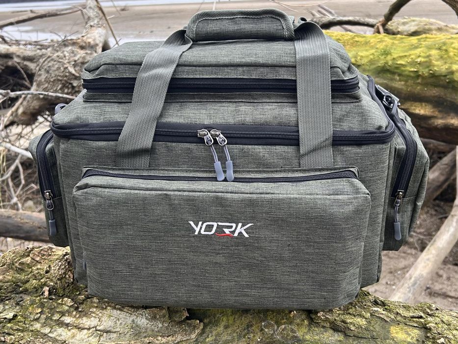 Сак за спининг риболов+кутия