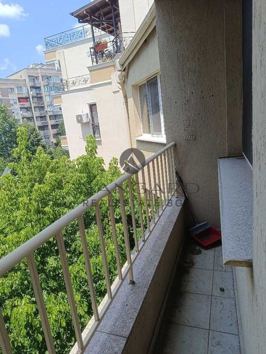 Продава се Тристаен апартамент в Пловдив, Кършияка - 101 кв.м за 2862 €/кв.м - Снимка #9