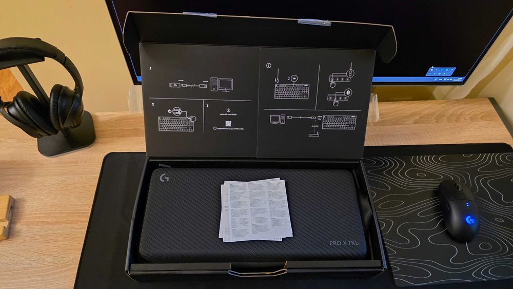 Клавиатура Logitech PRO X TKL WIRELESS