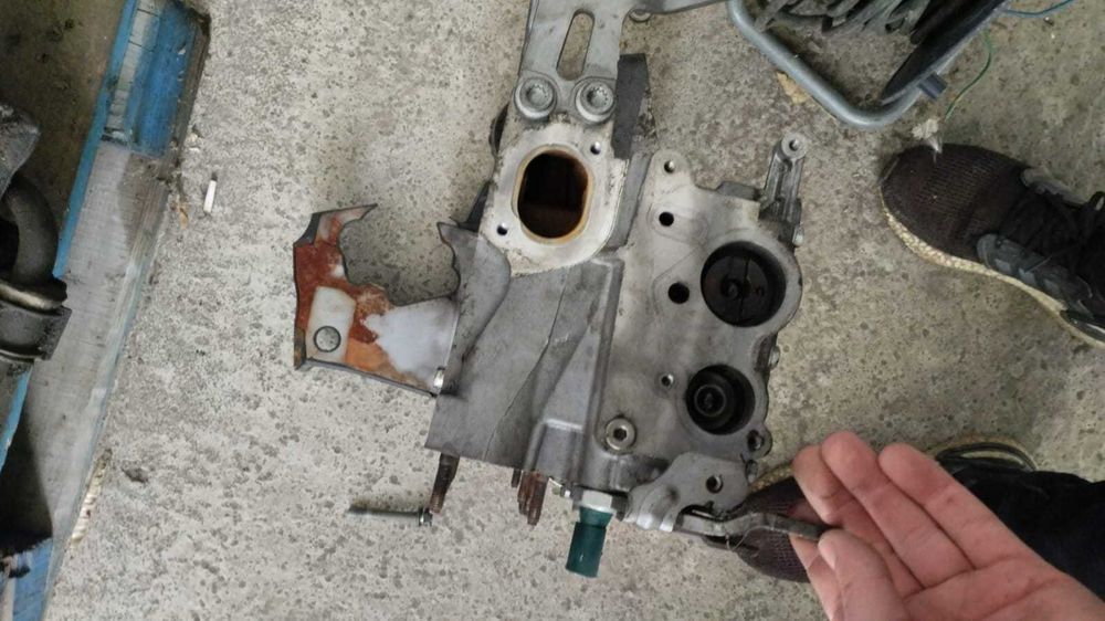 Chiuloasa, Vw Golf 6 (5K1) 1.6 tdi