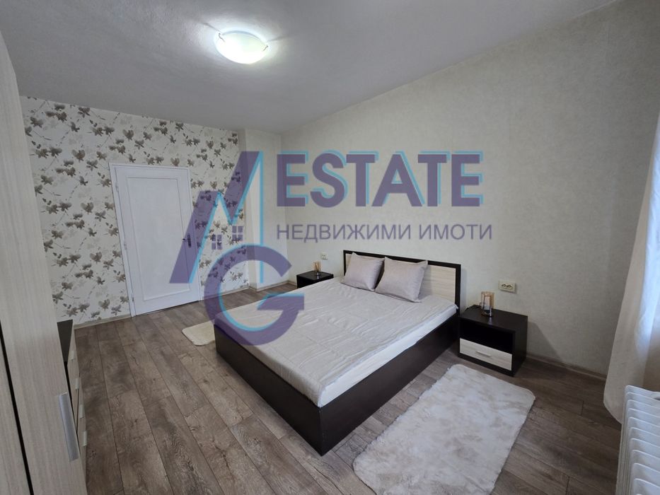 Дава се под наем Двустаен апартамент в София, Център - 75 кв.м за 648.21 € - Снимка #3