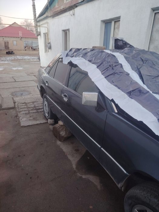 Мерседес 2.3 сатылады