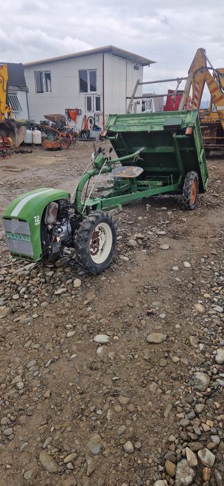 Motoagricola Ferrari 4x4 cu freză