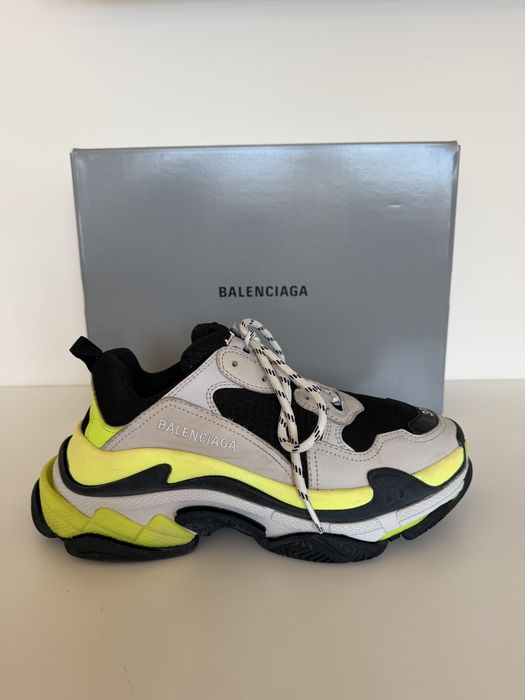 Balenciaga Triple S оригинални