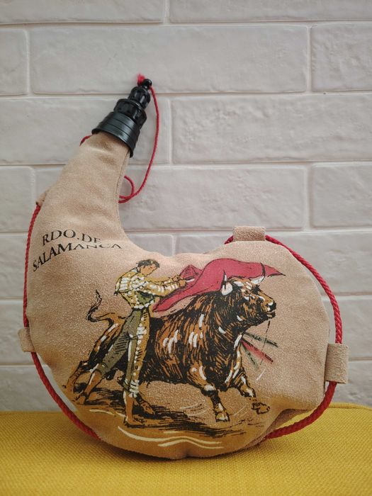 Традиционен испански кожен мях