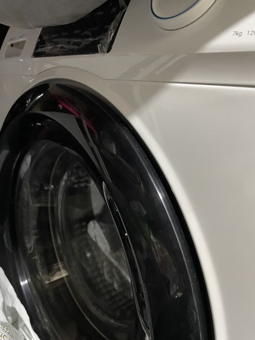 Продам стиральную машину