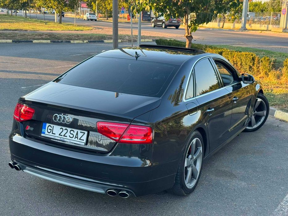 AUDI A8 D4 4Motion 2011 4.2TDi 350 CP E5 4x4 CutieAut Clima Piele Ventilatie Camera LED, proprietar 18.500 €