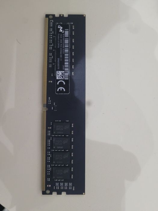 Оперативная память продается