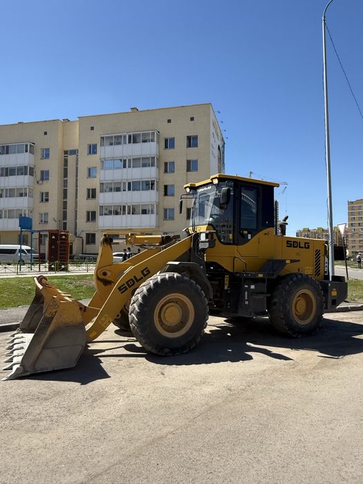 Сдам в аренду погрузчик 2х кубовый