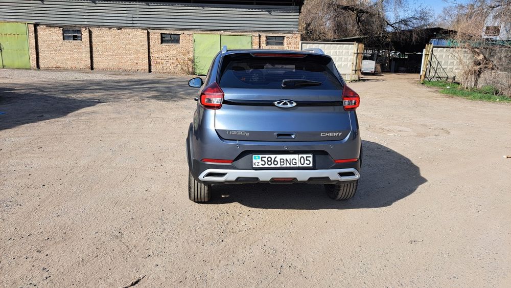 Продам машину чери тиго