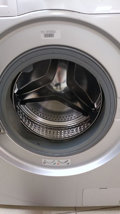 Продам стиральную машину