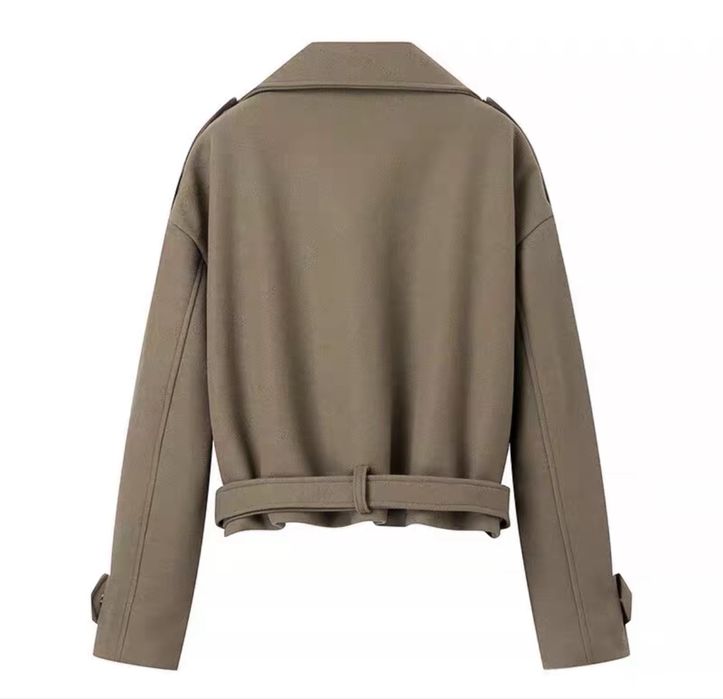 Пальто укороченное новое