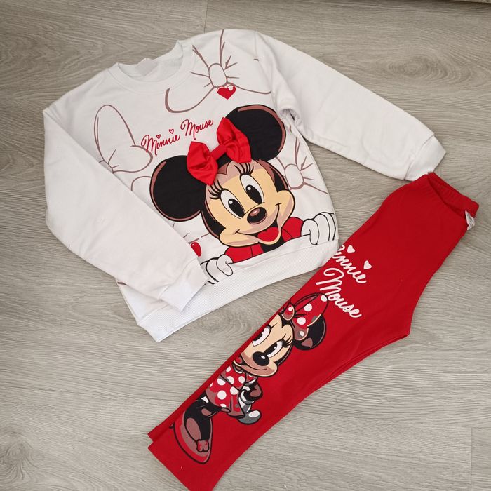 Костюм на девочку новый