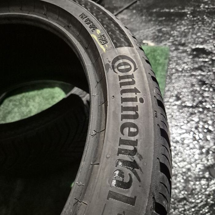 225 40 18 Continental m+s