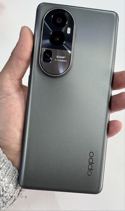 Продам OPPO Reno 10 256GB 5G