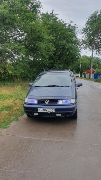 продется фолгсваген шаран