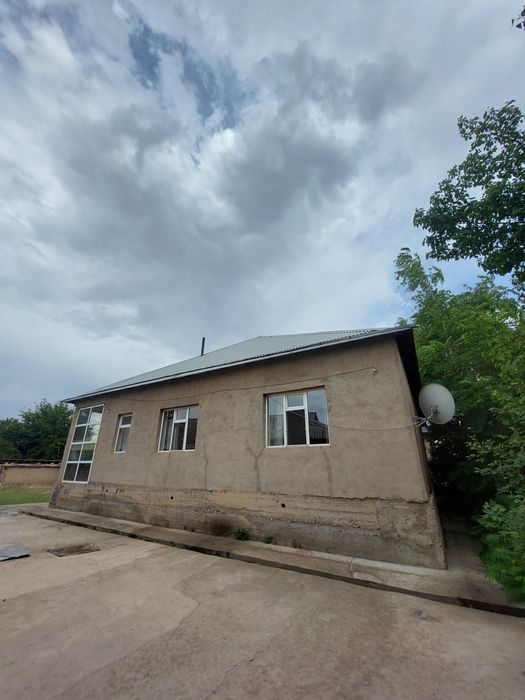 Уй сатылады срочна