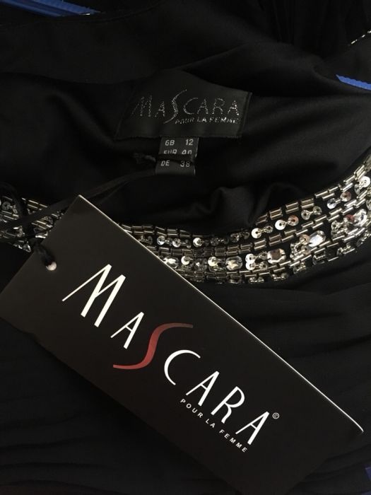 Плисирана рокля по тялото Mascara