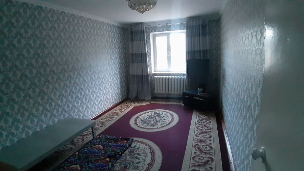 Navoiy Aeroport oldida 3 xonali kvartira sotiladi