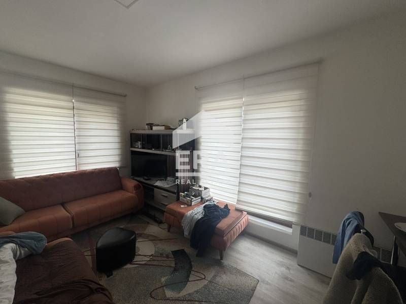 САМО в ЕРА имоти ХАСКОВО! Тристаен апартамент с бизнес помещение