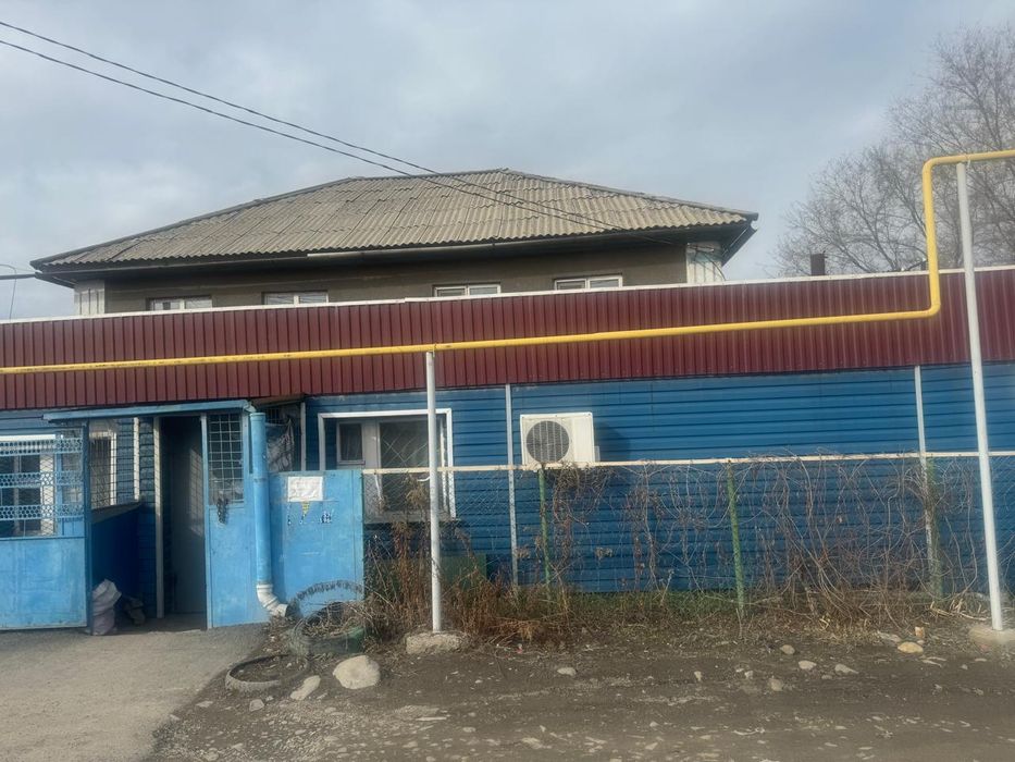 Продам дом в Карабулаке с магазином