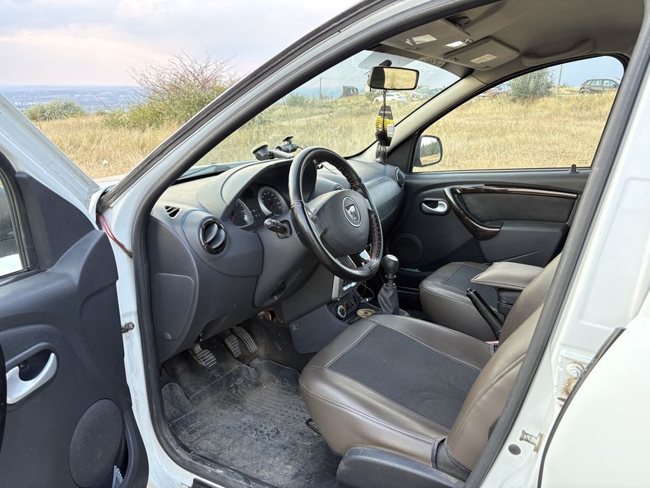 DACIA Duster 2011 — imagine 4